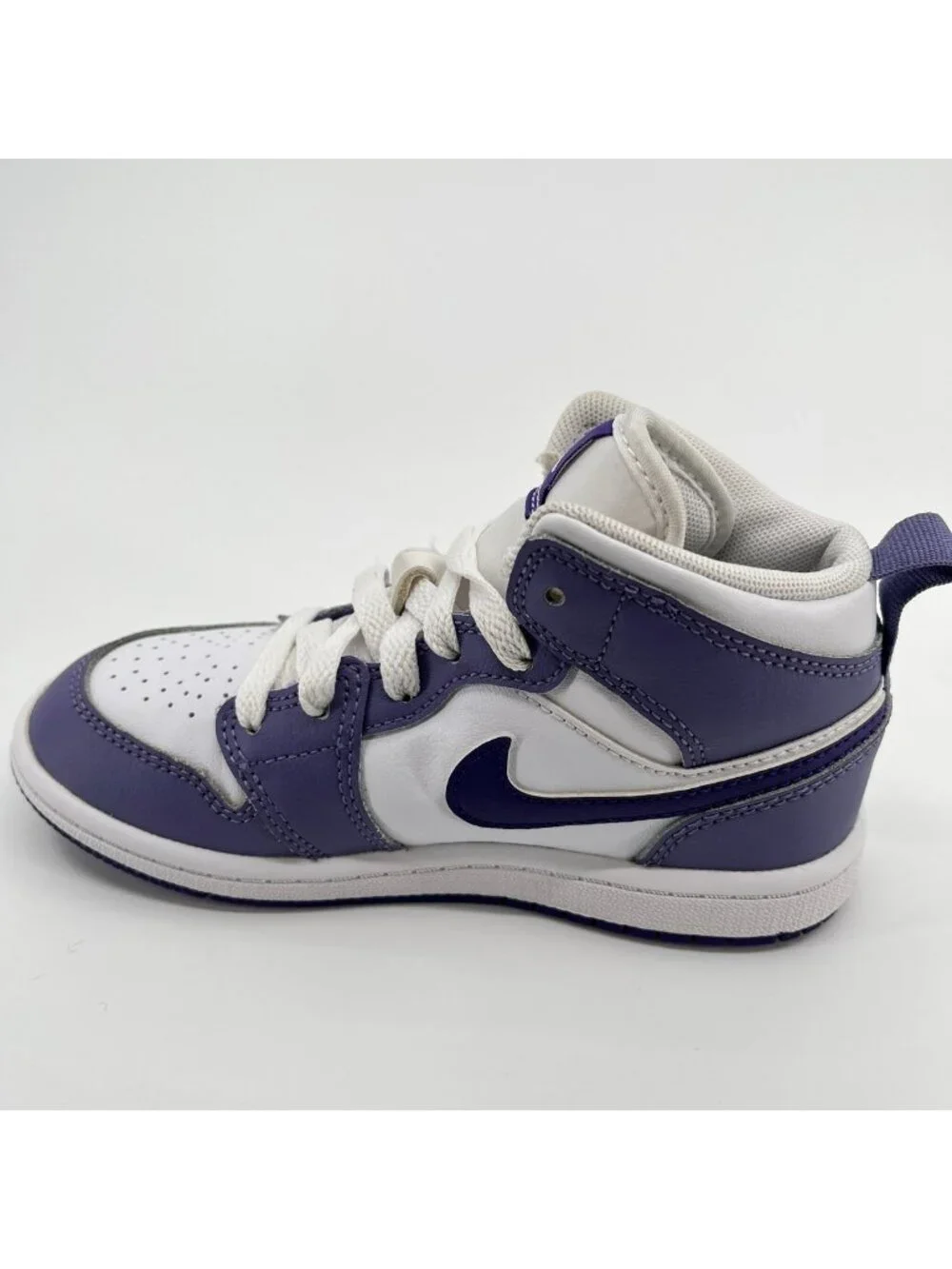 Nike Air Jordan 1 Mid Girls Size 12C White Court Purple Athletic Shoes Sneakers